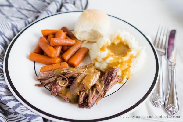 Easy Slow Cooker Pot Roast With Gravy