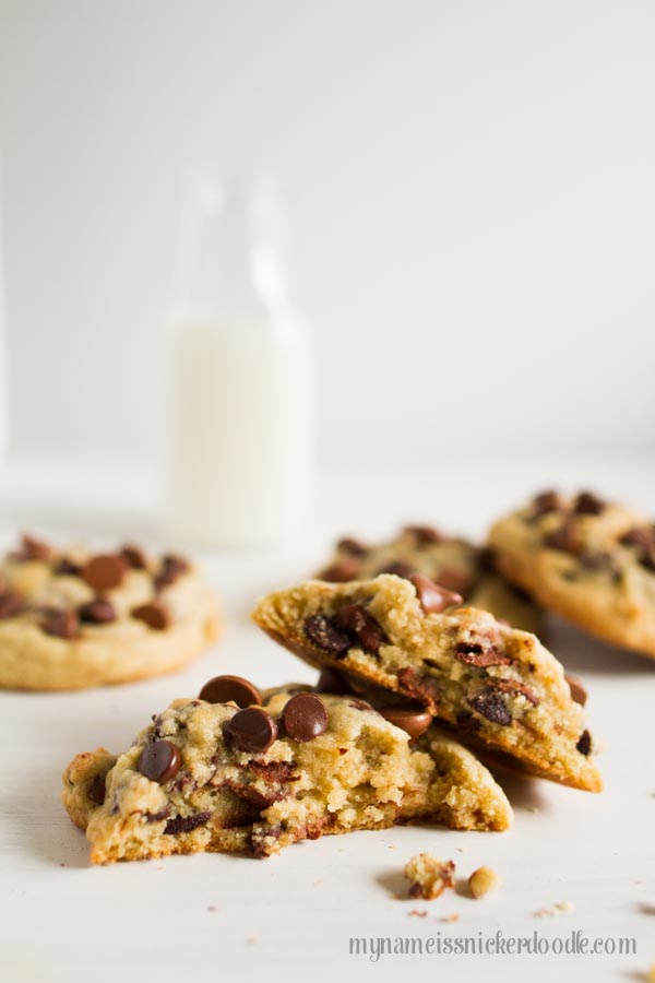 Best Recipe For Big and Chewy Chocolate Chip Cookies with milk