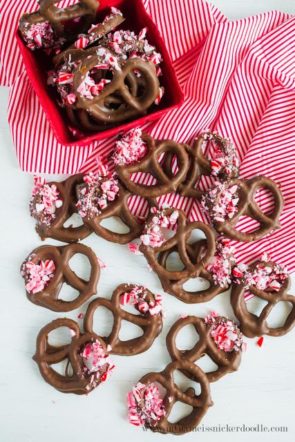 Chocolate Peppermint Pretzels 