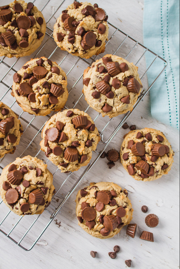 Peanut Butter Chocolate Chip Cookies