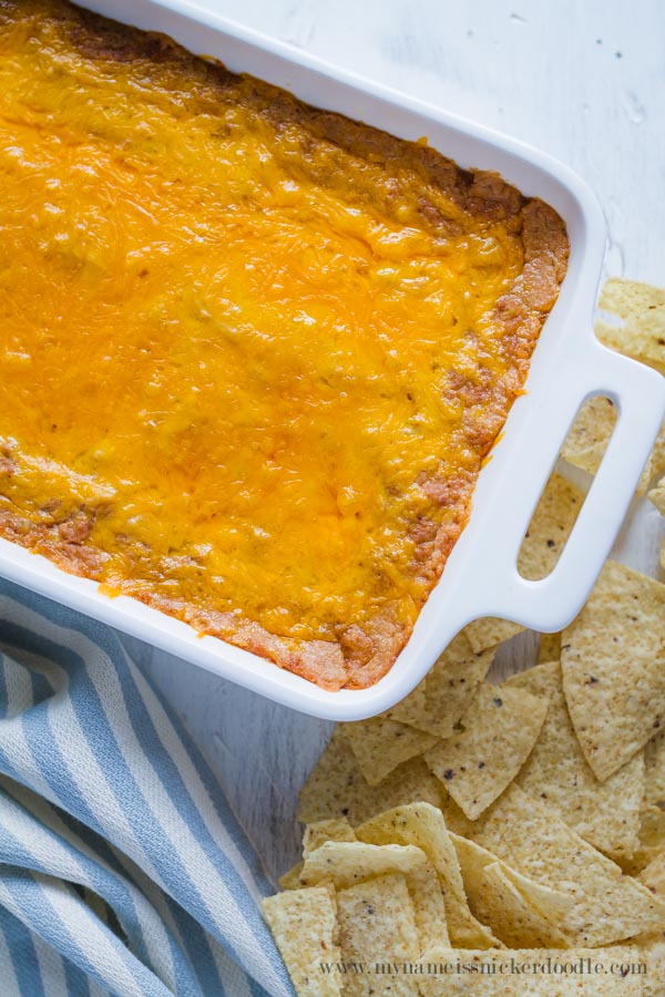 Cheesy Bean Dip  |  Recipe  |  Appetizer  |  Chips  |  Easy  |  Hot  |  Cinco de Mayo