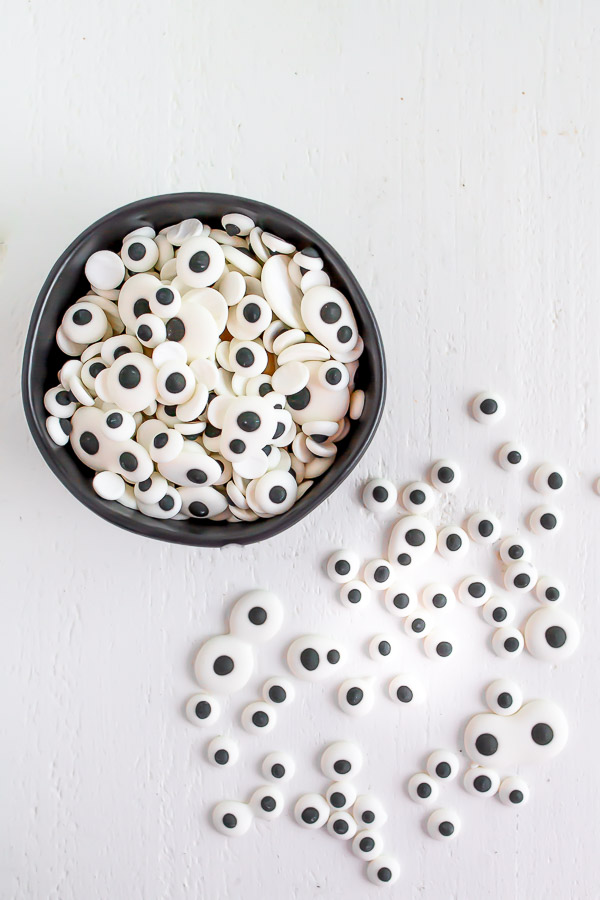 DIY Googly eyes making at home easy, googly eyes making in 4 ways