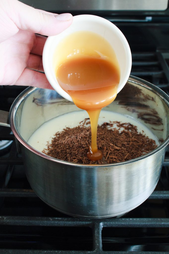 How To make Hot Caramel Chocolate